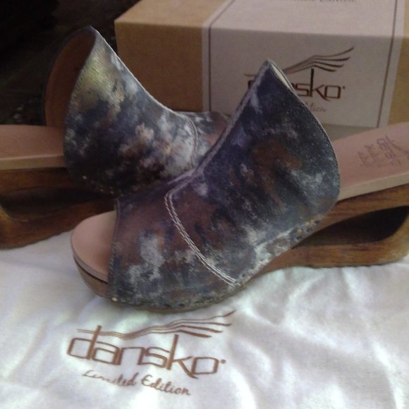 dansko limited edition